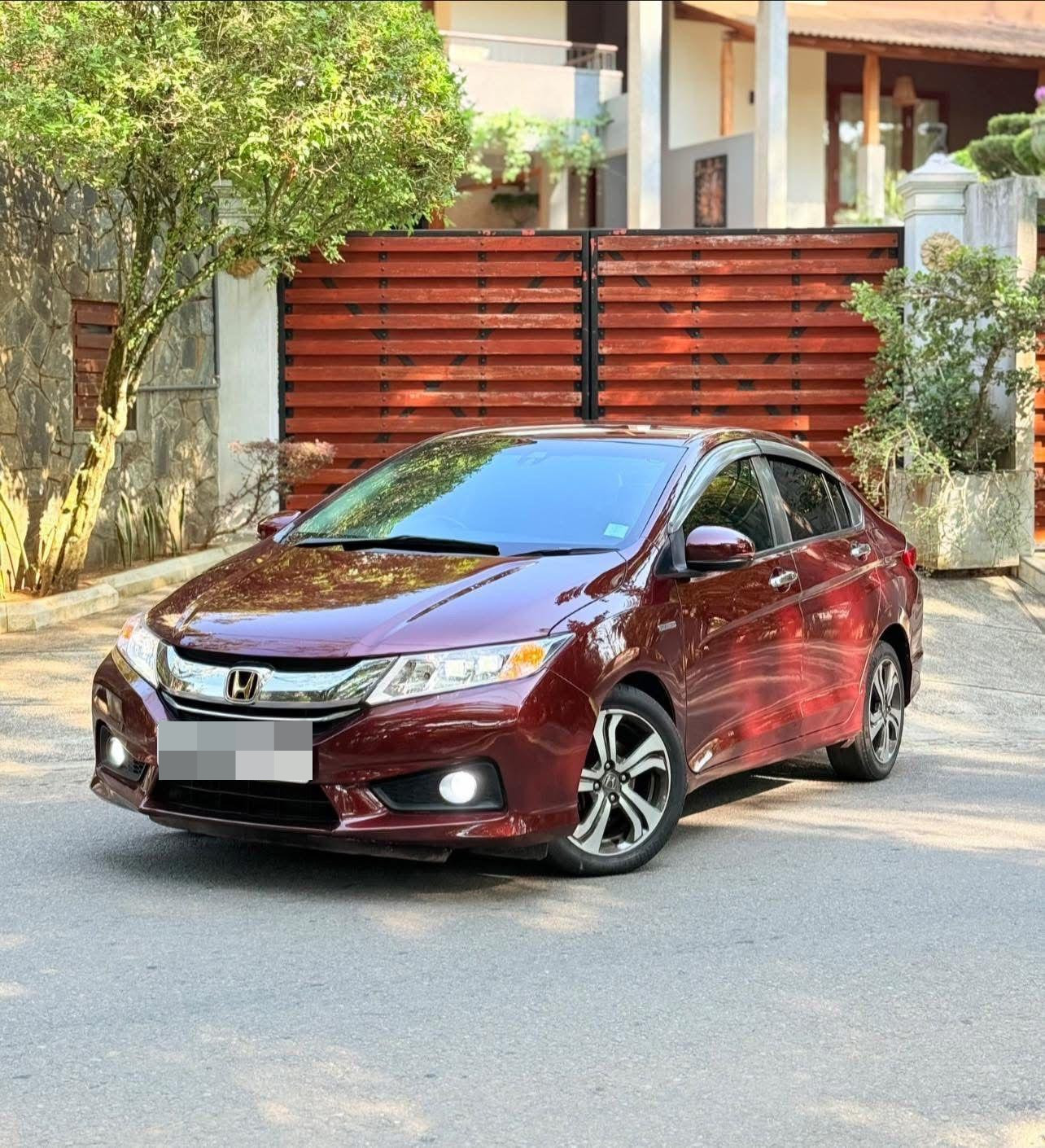 Honda Grace 2014 - Used Car sale in Sri Lanka - patpat.lk