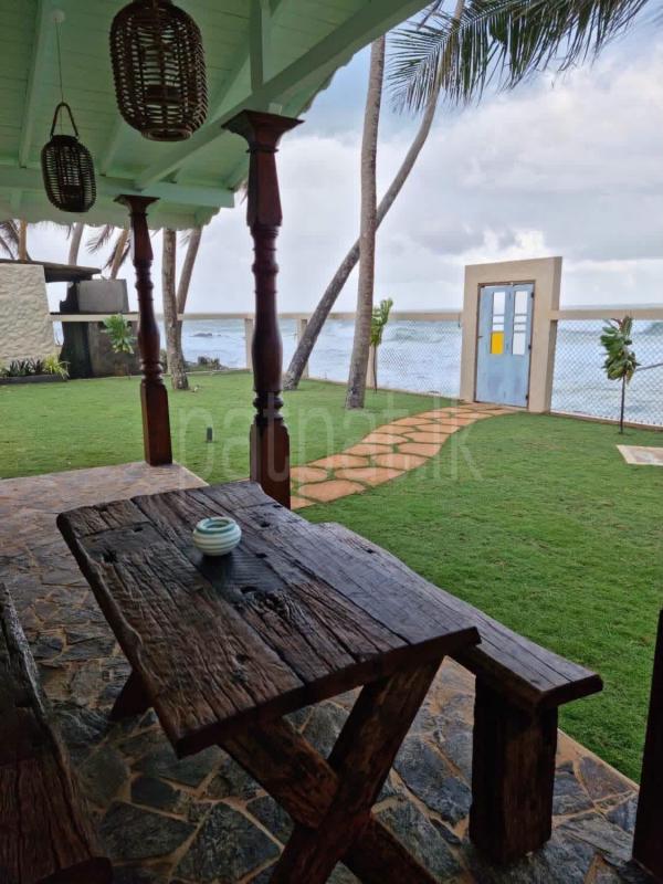 Hotel for Sale in Galle