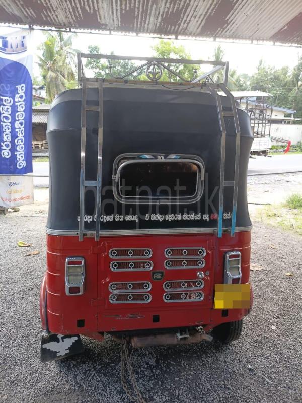 Bajaj 4 stroke 2016 - Used Three wheeler sale in Sri Lanka - patpat.lk