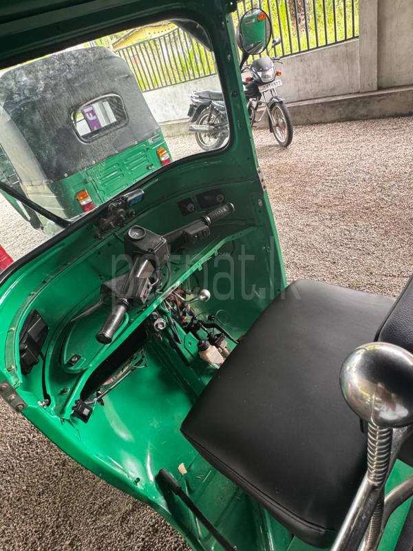 Bajaj 4 stroke 2007 - භාවිතා කරන ලද ත්‍රිරෝද රථය sale in Sri Lanka - patpat.lk