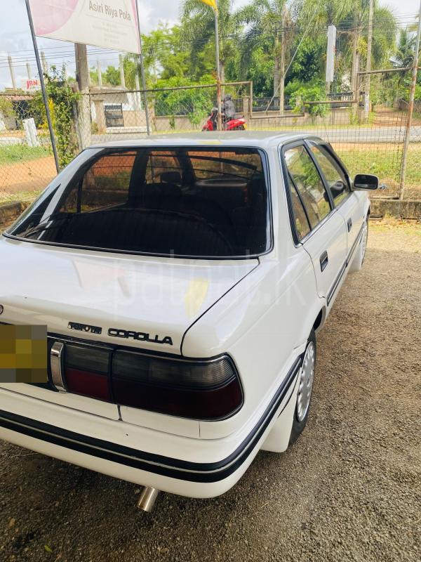 Toyota Corolla 2000 - Used Car sale in Sri Lanka - patpat.lk