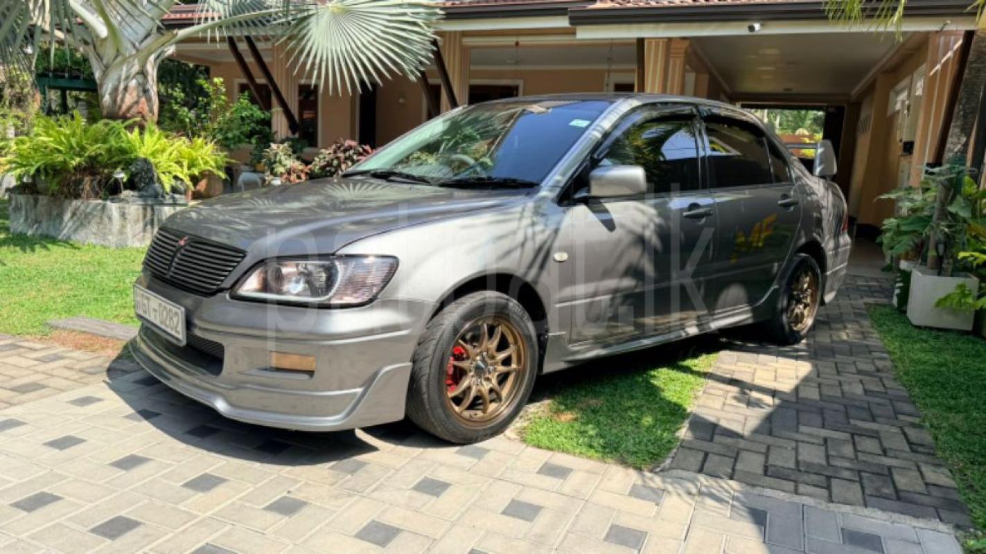 Advertisement image 4