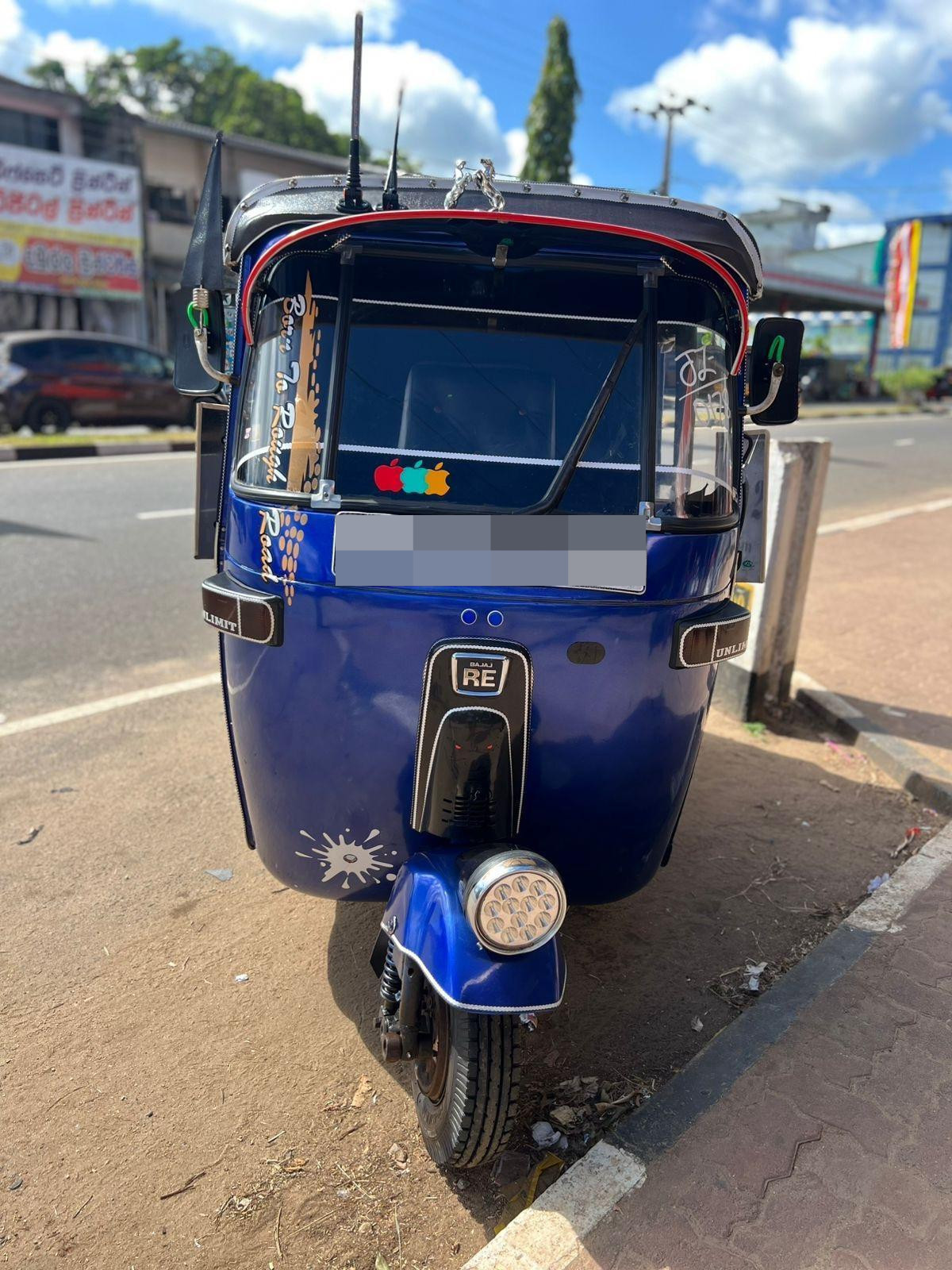 Bajaj 2 stroke 2003 - Used Three wheeler sale in Sri Lanka - patpat.lk