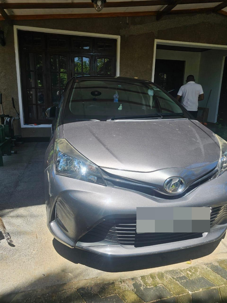 Toyota Vitz 2016 - Used Car sale in Sri Lanka - patpat.lk