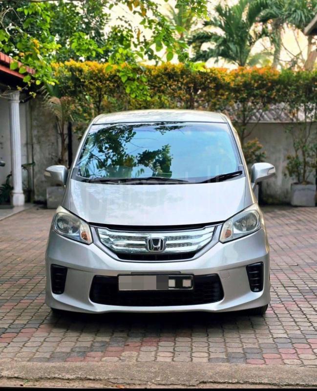 Advertisement image 1