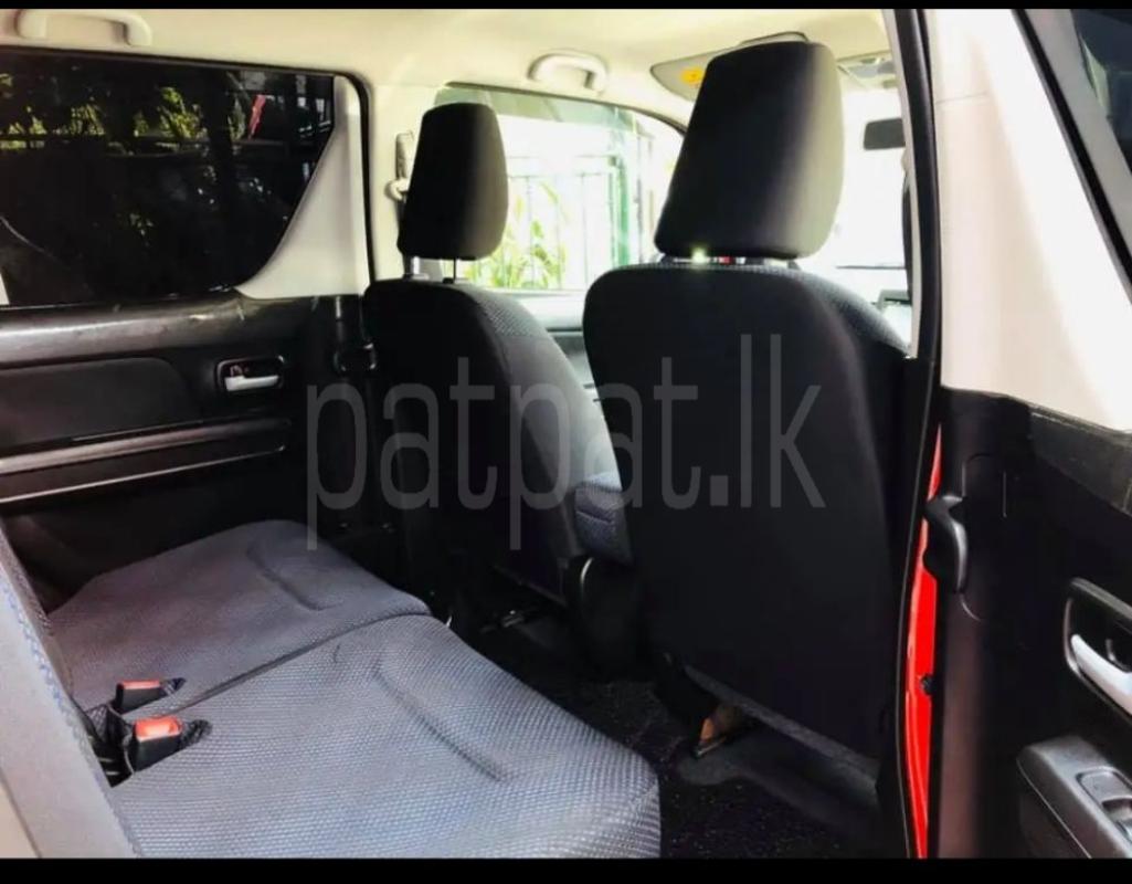 Advertisement image 4