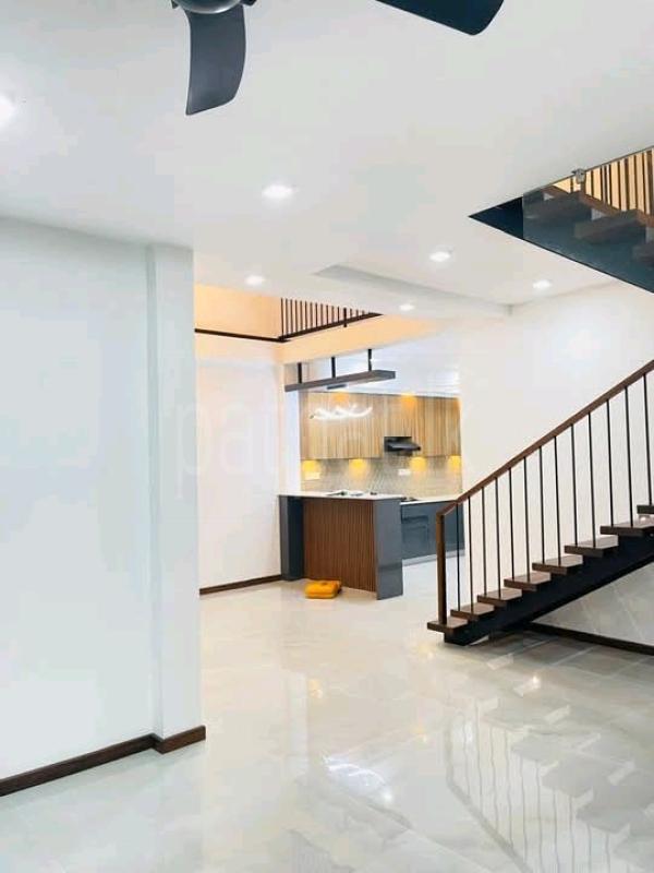 House for Sale in Athurugiriya