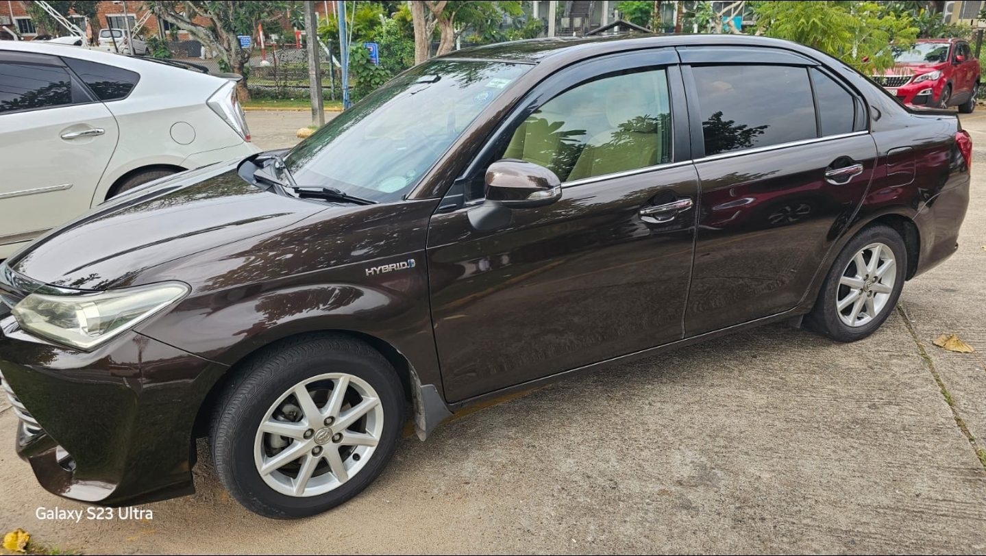 Toyota Axio 2016 - பயன்படுத்தப்பட்டது கார் sale in Sri Lanka - patpat.lk