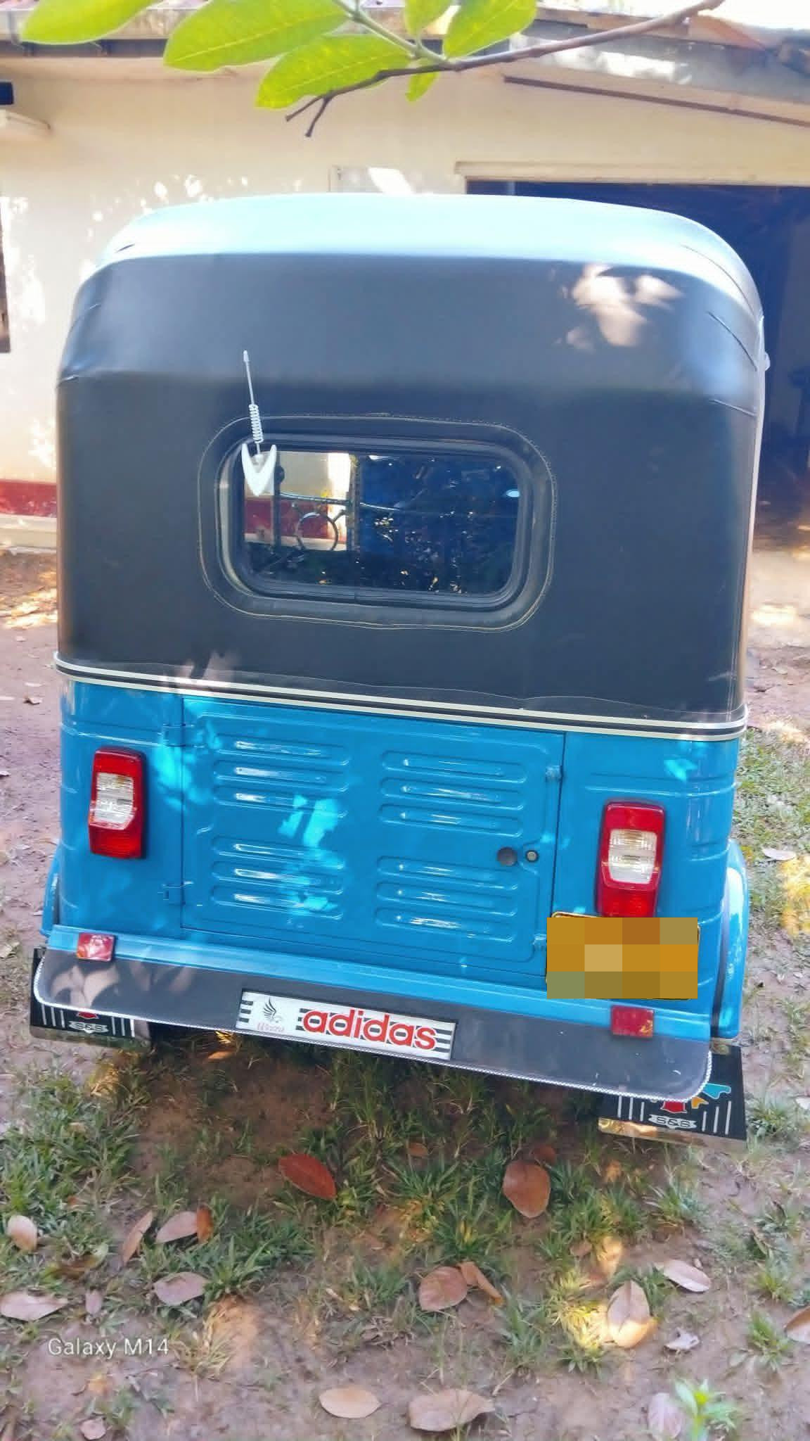 Advertisement image 3