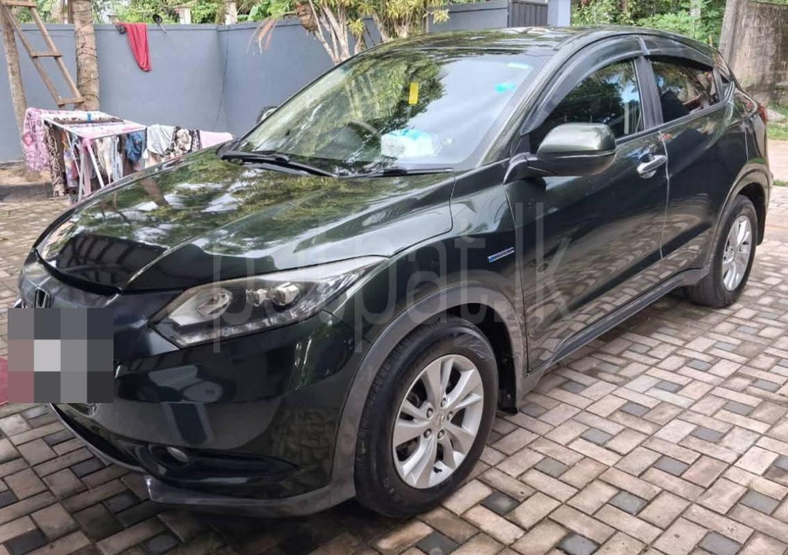 Honda Vezel 2014 - பயன்படுத்தப்பட்டது SUV sale in Sri Lanka - patpat.lk