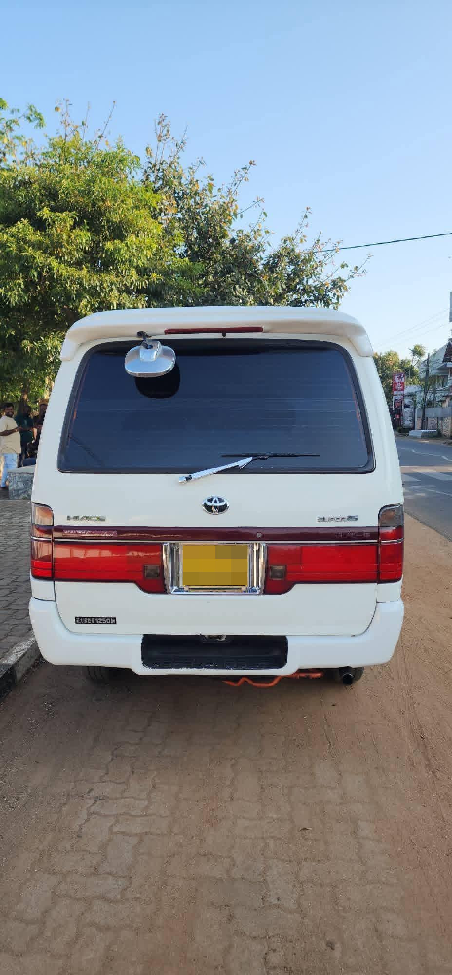 Toyota Hiace 1994 - Used Van sale in Sri Lanka - patpat.lk