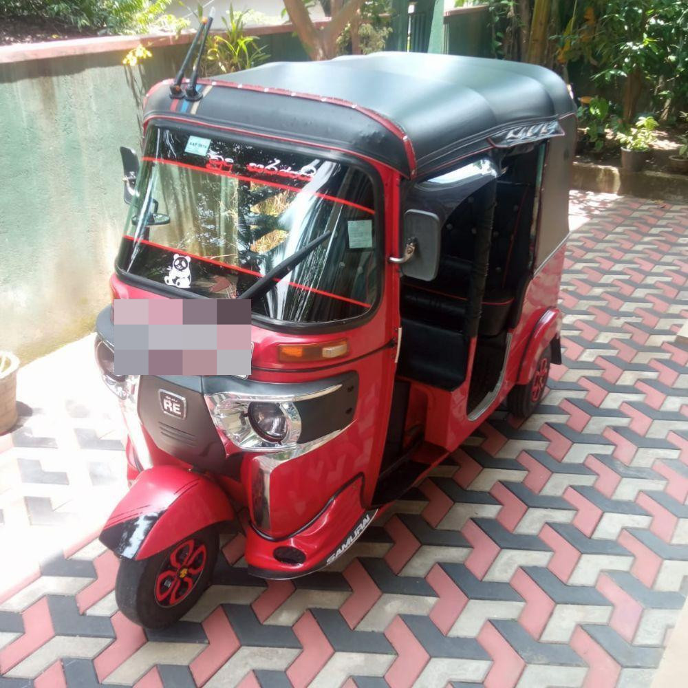 Bajaj Three Wheel 2014 - பயன்படுத்தப்பட்டது முச்சக்கர வண்டி sale in Sri Lanka - patpat.lk