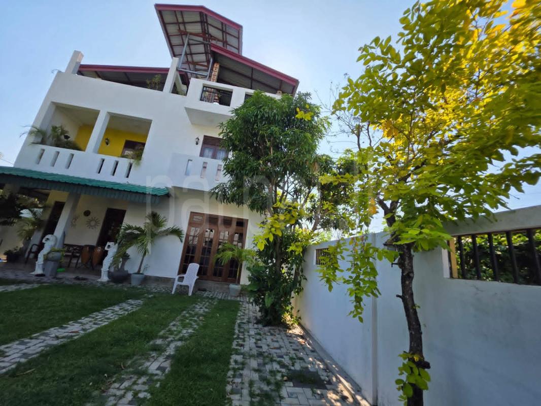 House for Sale in Batuwatta