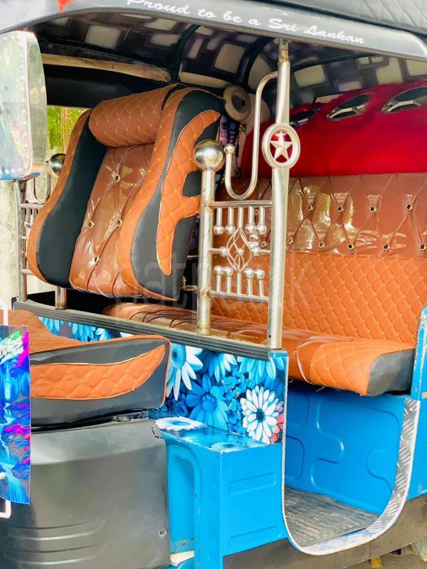 Advertisement image 6