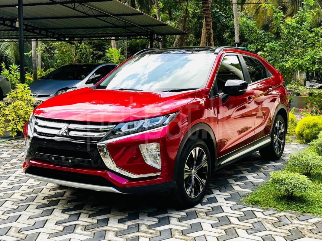 Mitsubishi Eclipse Cross 2018 - භාවිතා කරන ලද SUV රථය sale in Sri Lanka - patpat.lk