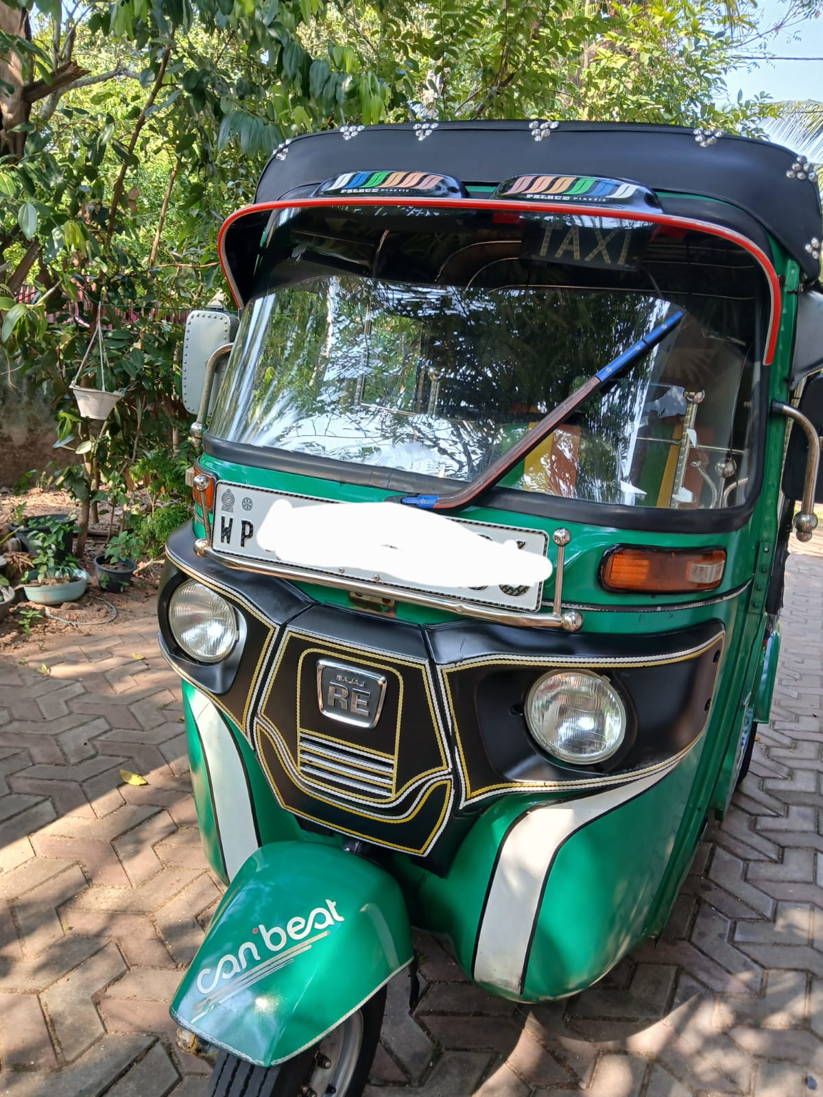 Bajaj Three Wheel 2015 - Used Three wheeler sale in Sri Lanka - patpat.lk