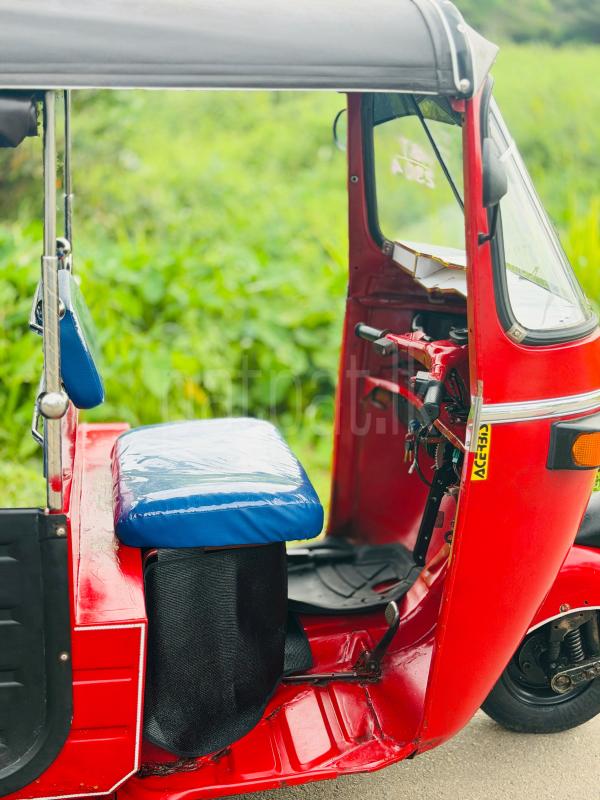 Bajaj 2 stroke 1998 - பயன்படுத்தப்பட்டது முச்சக்கர வண்டி sale in Sri Lanka - patpat.lk