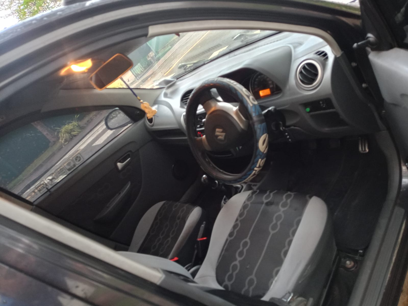 Suzuki Alto 2015 - பயன்படுத்தப்பட்டது கார் sale in Sri Lanka - patpat.lk