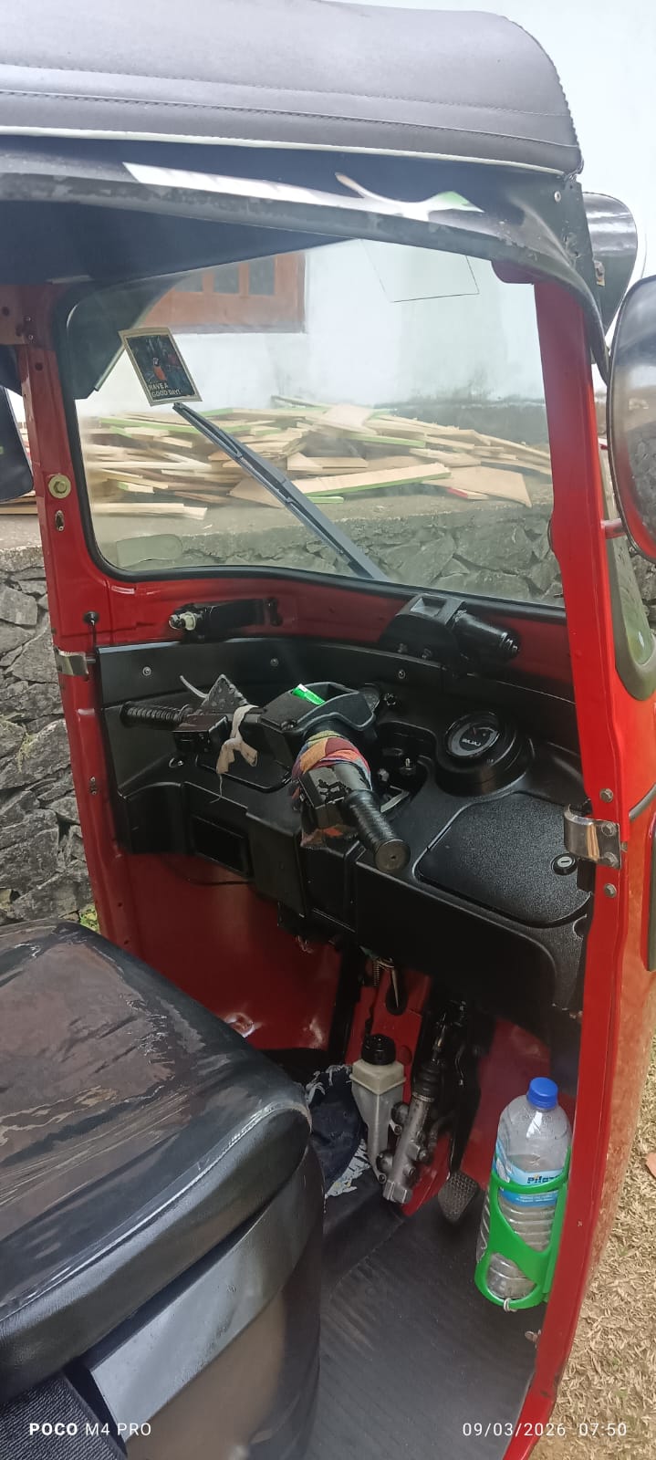 Bajaj Three Wheel 2016 - Used Three wheeler sale in Sri Lanka - patpat.lk