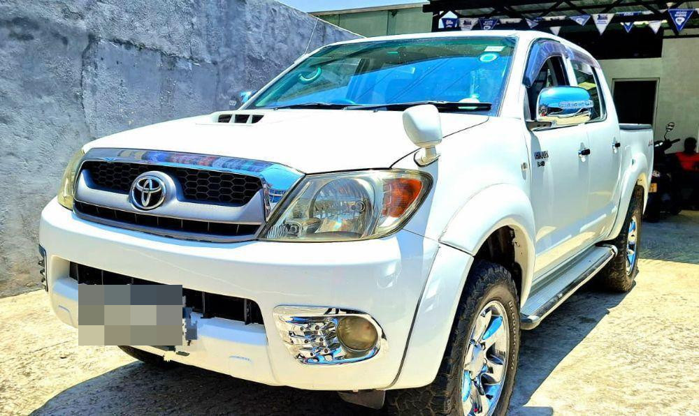 Toyota Hilux 2008 - பயன்படுத்தப்பட்டது சரக்கு போக்குவரத்து sale in Sri Lanka - patpat.lk
