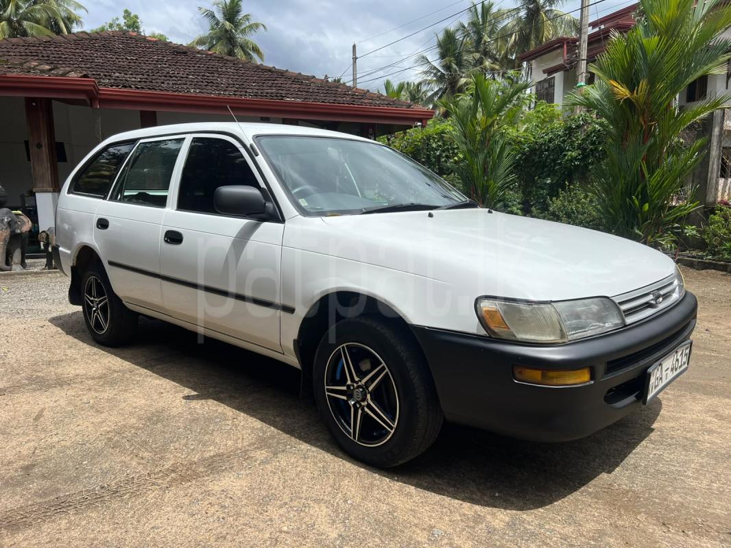 Toyota Corolla 1997 - பயன்படுத்தப்பட்டது கார் sale in Sri Lanka - patpat.lk