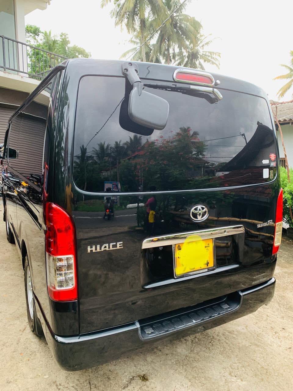 Toyota Hiace 2012 - மறுசீரமைக்கப்பட்டது வேன் sale in Sri Lanka - patpat.lk