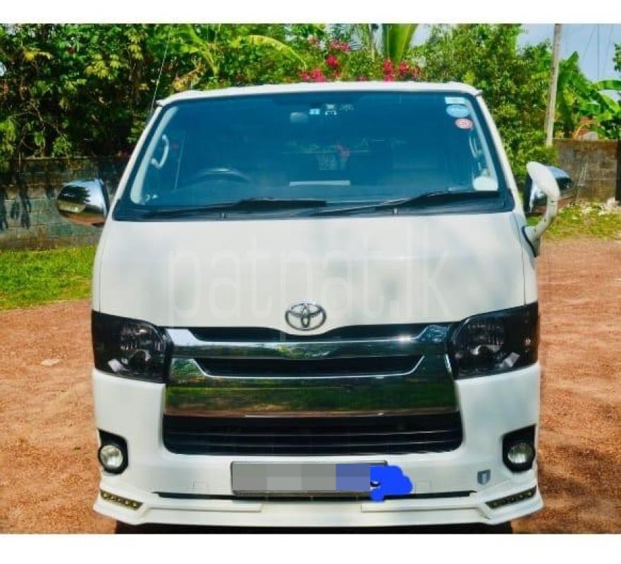 Toyota Hiace 2015 - பயன்படுத்தப்பட்டது வேன் sale in Sri Lanka - patpat.lk