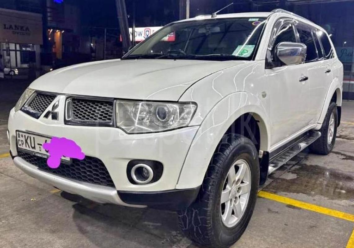 Mitsubishi Montero Sport 2012 - Used SUV sale in Sri Lanka - patpat.lk