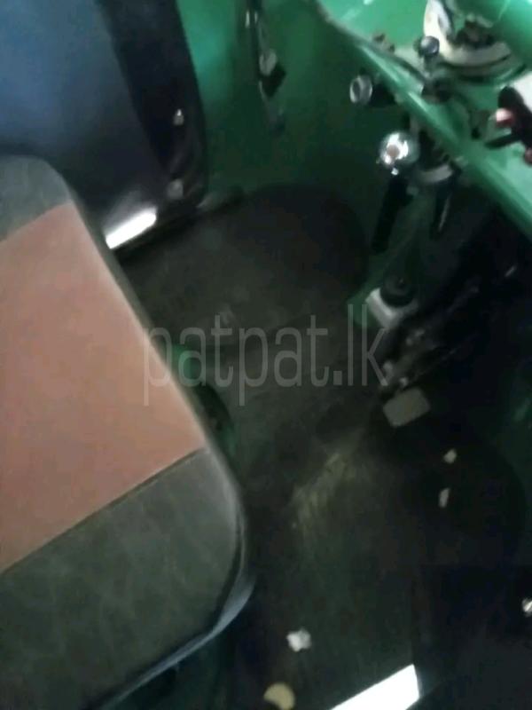 Bajaj 2 stroke 2006 - භාවිතා කරන ලද ත්‍රිරෝද රථය sale in Sri Lanka - patpat.lk