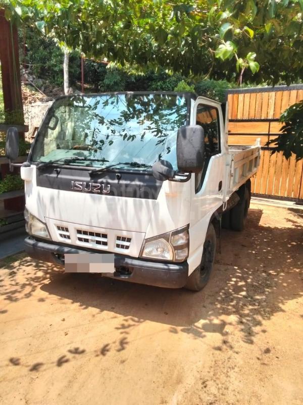 Advertisement image 3