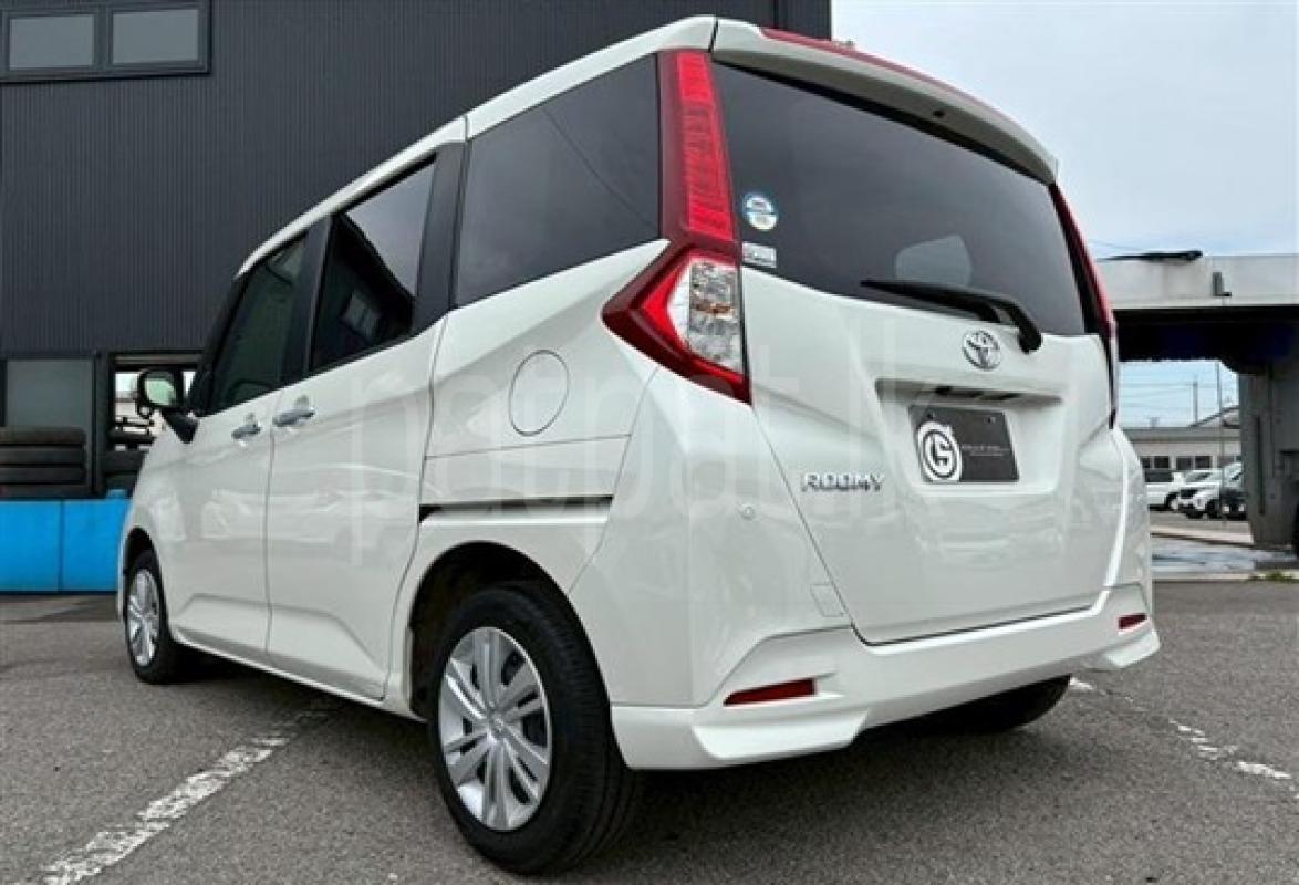 Toyota Roomy 2023 - නැවත සකස් කල වෑන් රථය sale in Sri Lanka - patpat.lk