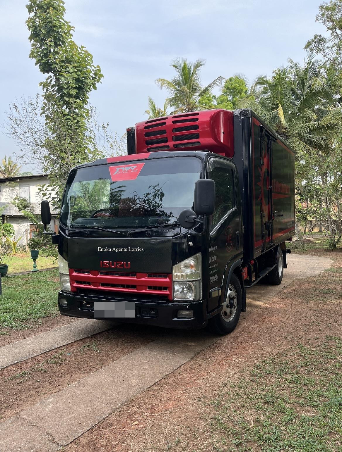 Isuzu ELF 2009 - பயன்படுத்தப்பட்டது டிரக் sale in Sri Lanka - patpat.lk