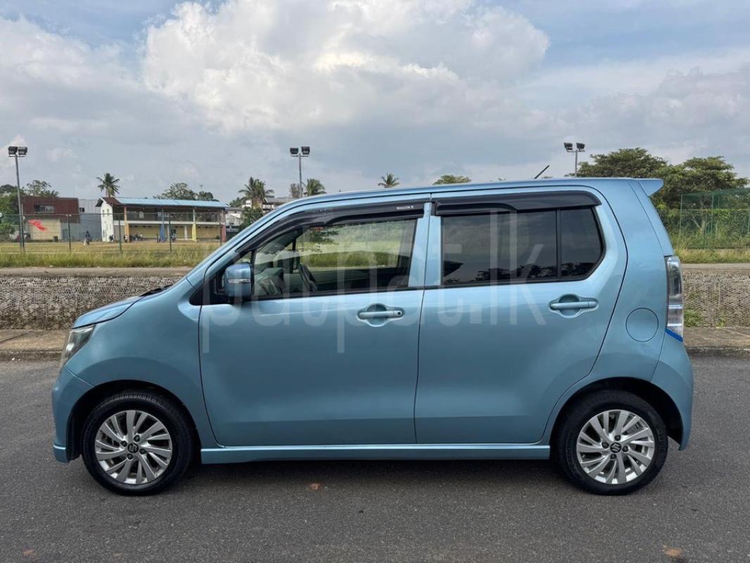 Advertisement image 6