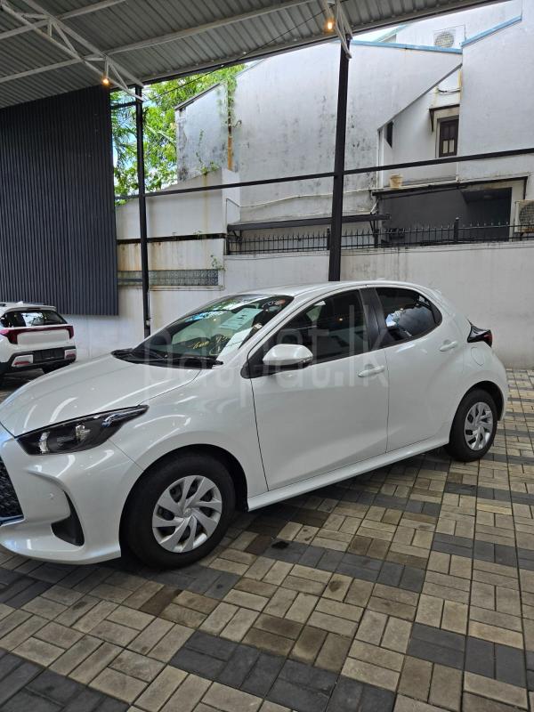 Toyota Yaris 2024 - Brand New Car sale in Sri Lanka - patpat.lk