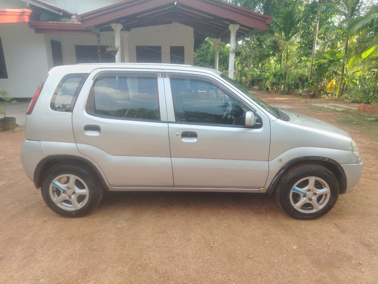 Suzuki Swift 2004 - பயன்படுத்தப்பட்டது கார் sale in Sri Lanka - patpat.lk