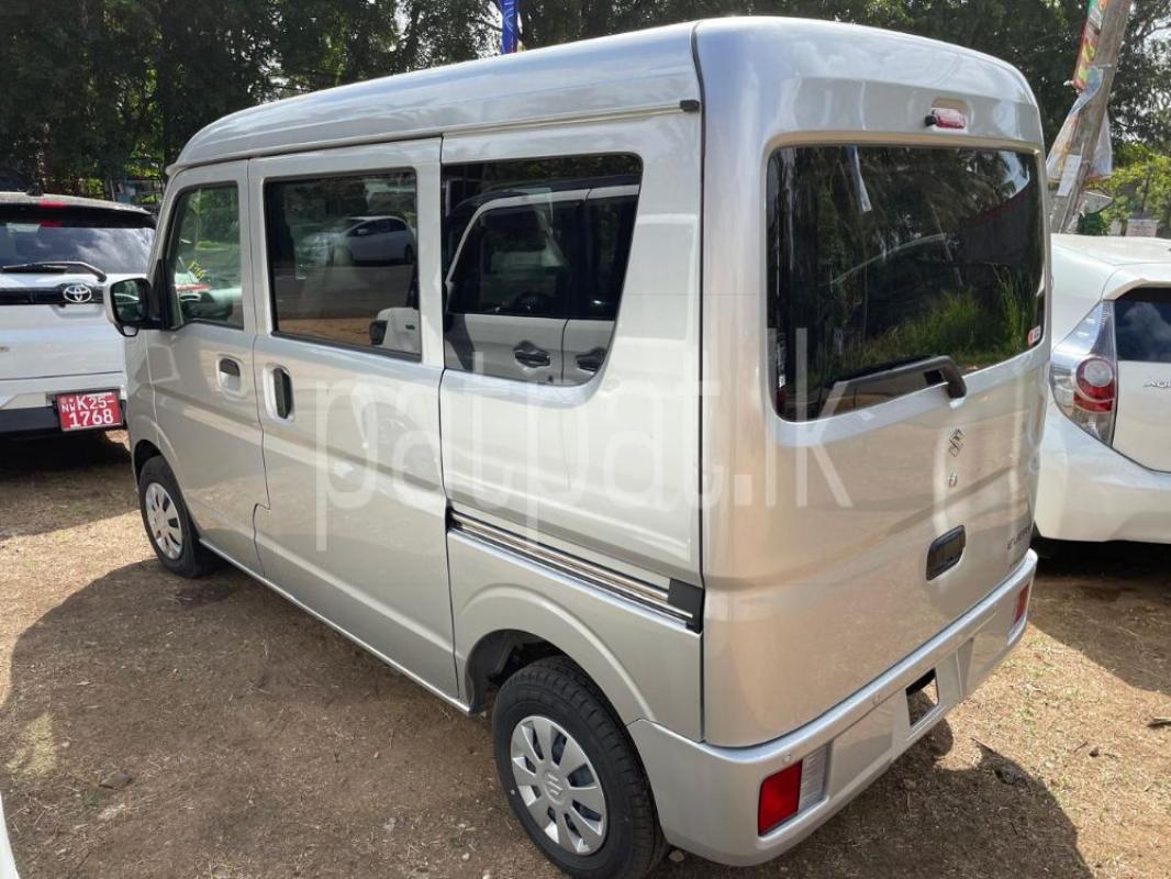 Advertisement image 3