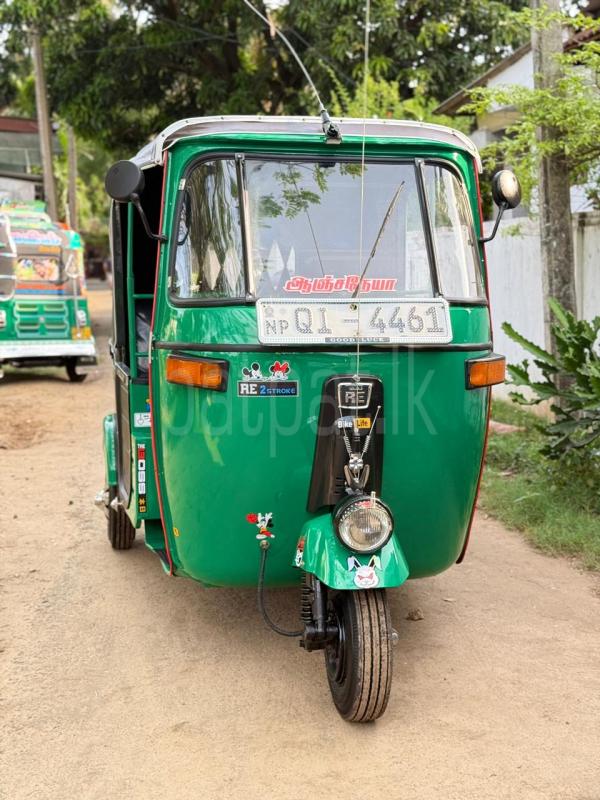 Bajaj Three Wheel 2006 - பயன்படுத்தப்பட்டது முச்சக்கர வண்டி sale in Sri Lanka - patpat.lk