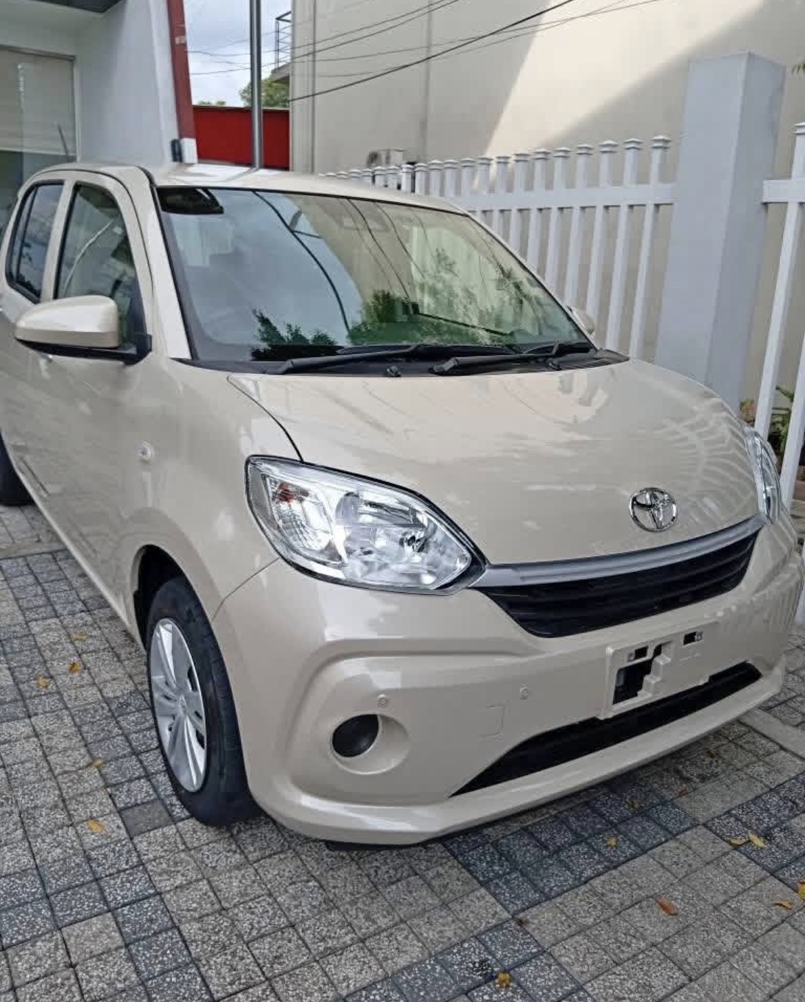 Toyota Passo 2023 - අලුත් කාර් sale in Sri Lanka - patpat.lk