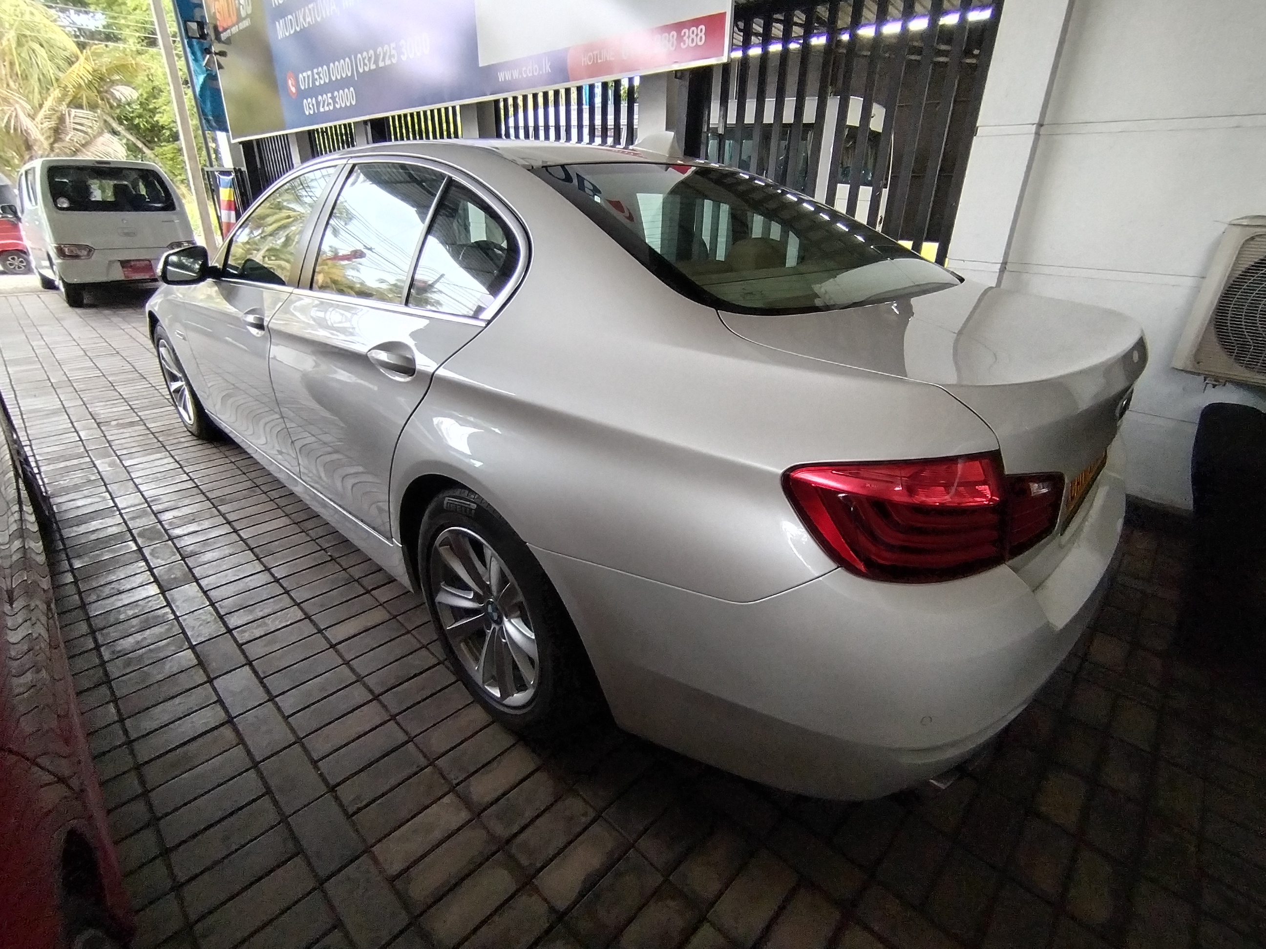 BMW 520D 2015 - Used Car sale in Sri Lanka - patpat.lk