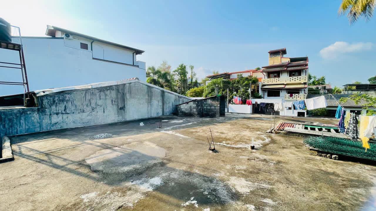 House for Sale in Athurugiriya