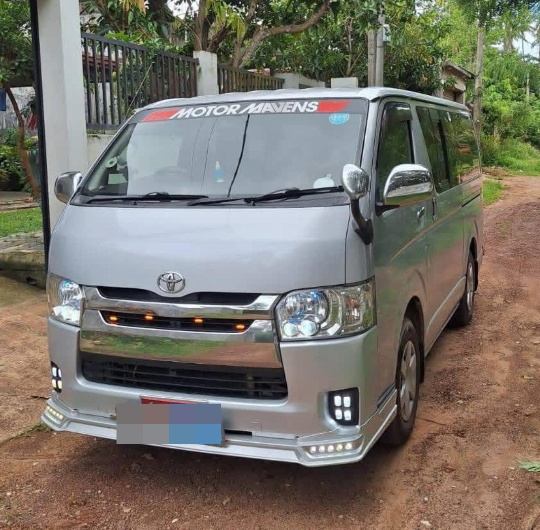 Toyota Hiace 2007 - Used Van sale in Sri Lanka - patpat.lk