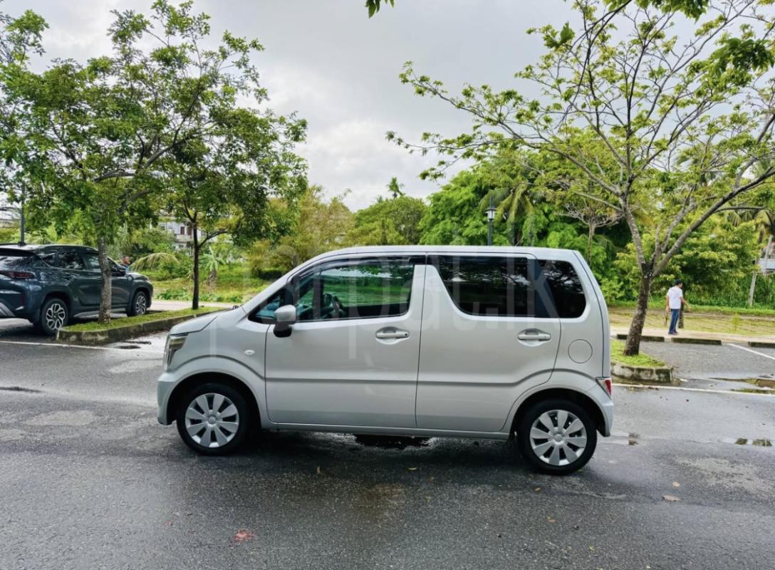 Suzuki Wagon R 2024 - பயன்படுத்தப்பட்டது கார் sale in Sri Lanka - patpat.lk