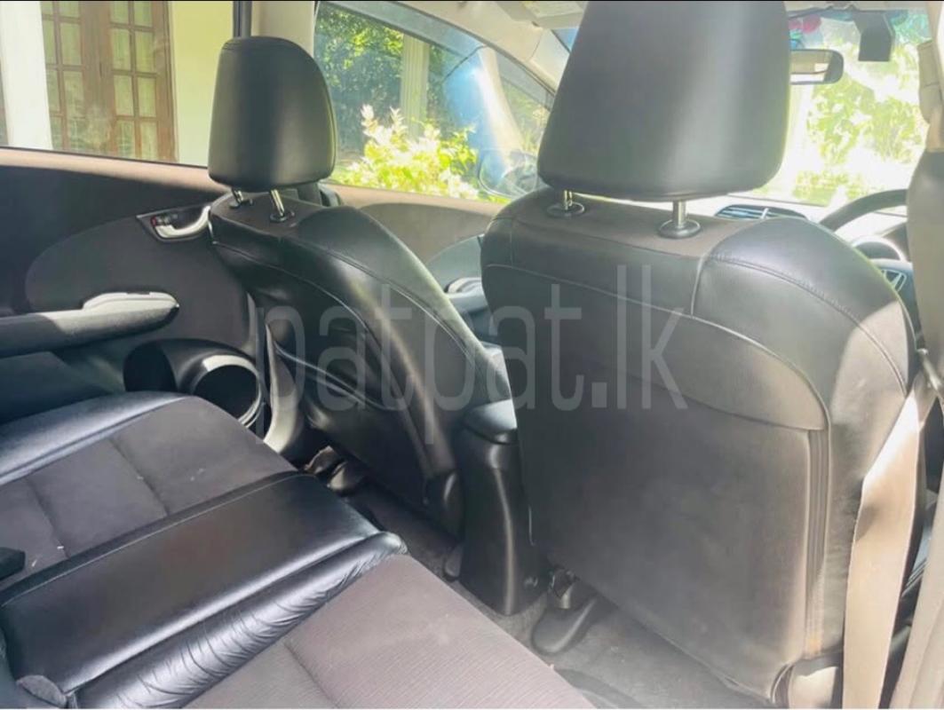 Advertisement image 4