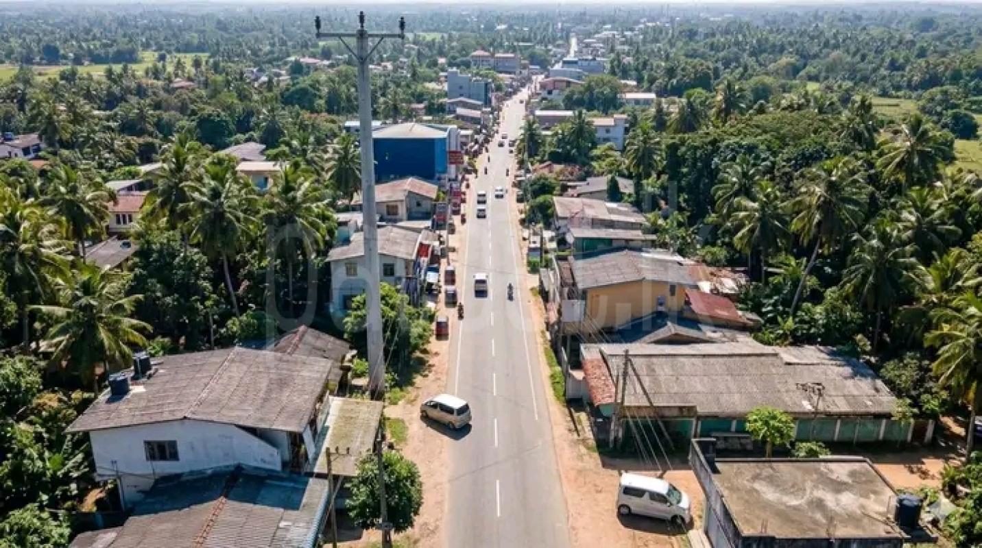 Commercial Land for Sale in Yakkala