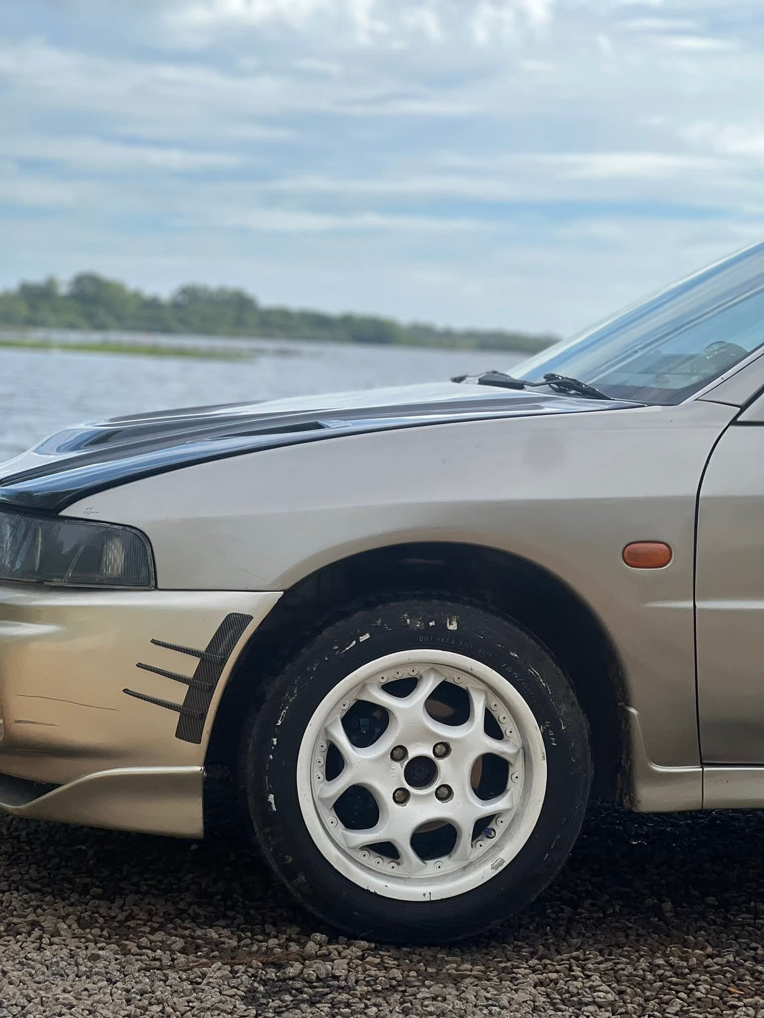 Mitsubishi Lancer 2002 - Reconditioned Car sale in Sri Lanka - patpat.lk