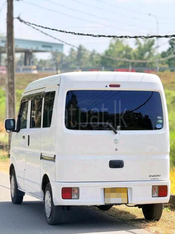 Advertisement image 3