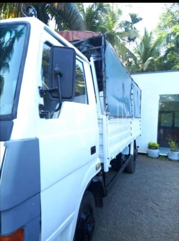 Advertisement image 3