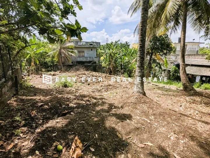 Commercial Land for Sale in Minuwangoda