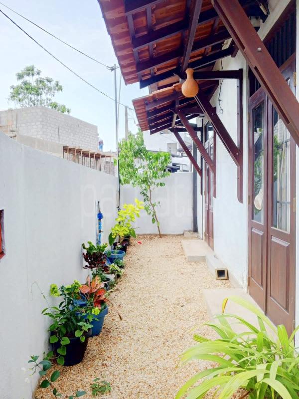 House for Sale in Athurugiriya ads-image-1