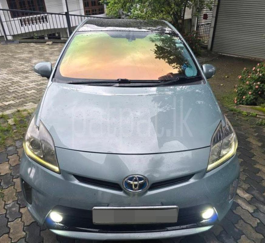 Toyota Prius 2013 - Used Car sale in Sri Lanka - patpat.lk